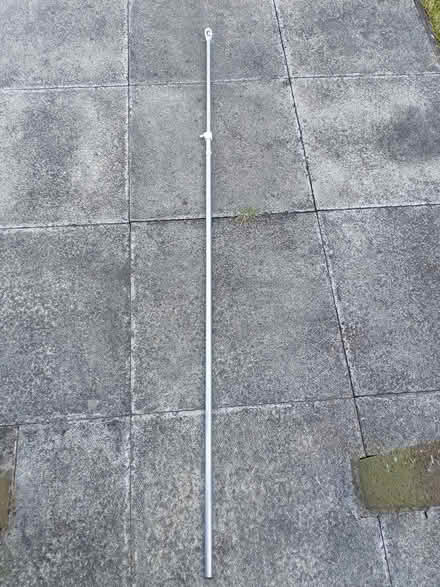 Photo of free Gray Telescopic Line Prop (Wolverhampton (WV10)) #4