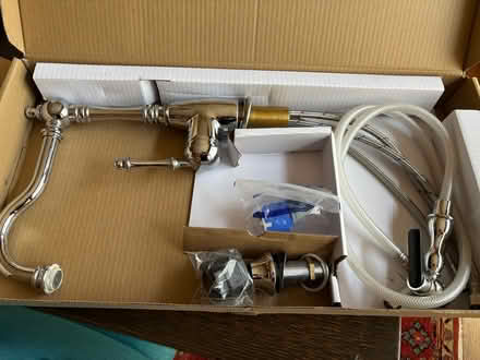 Photo of free Traditional style kitchen faucet (West Highland area) #4