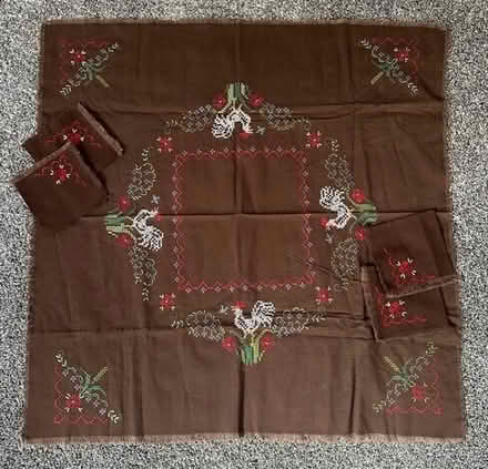 Photo of free Cross Stitch Table Cloth and Napkins #1