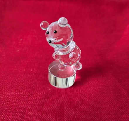 Photo of free Small Glass Bear (Beulah Hill SE19) #1
