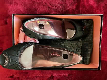 Photo of free 4 pairs of shoes (San Mateo Knolls (El Camino)) #4