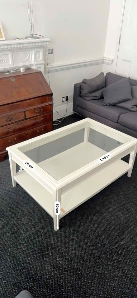 Photo of free Coffee table (w1k2re) #3