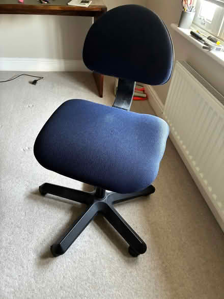 Photo of free Office chair (Esher KT10) #1
