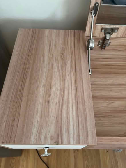 Photo of free Vanity/dressing table (WD23) #2