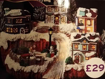 Photo of free Winter wonderland ornament (Barnet EN5) #1