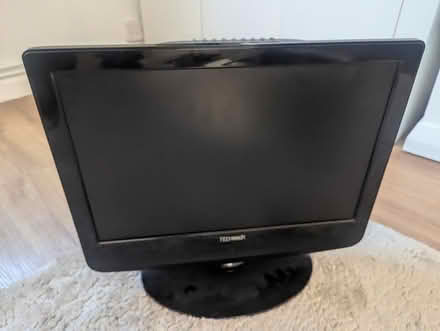 Photo of free 19in TV with dvd (Two gates B77) #1