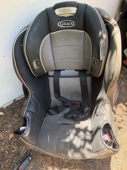 Photo of free 2 GRACO car seats (Palo Alto) #2