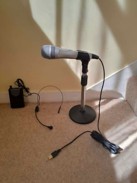 Photo of free Wireless and Fixed Microphones (Harrogate HG2) #2