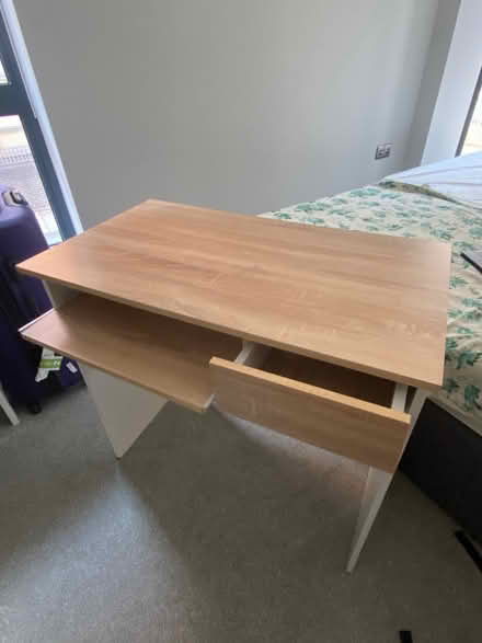 Photo of free Work desk (Greenwich SE10) #1