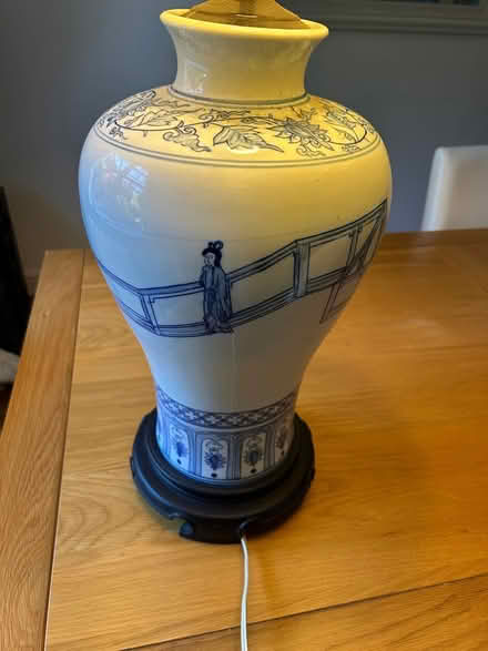 Photo of free Chinoiserie lamp with shade (Maidenhead, SL6) #3