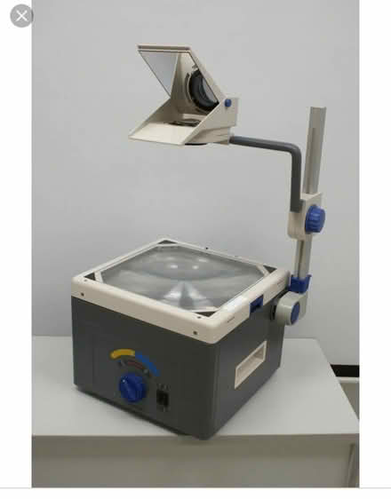 Photo of Old school projector (Chulmleigh EX18) #1