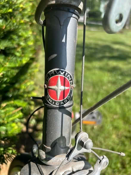 Photo of free Vintage Schwinn road bike (New Windsor, MD) #2