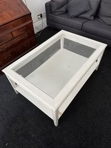 Photo of free Coffee table (w1k2re) #1