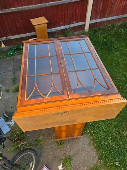 Photo of free Wooden wardrobe (Isleworth TW7) #1