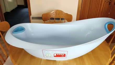 Photo of free Baby's Bath (Hermiston EH14) #1