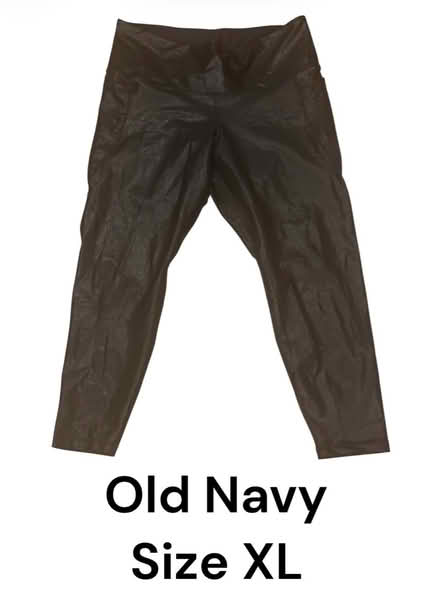 Photo of free Old Navy Woman’s Leggings (Brooklyn Storage) #1