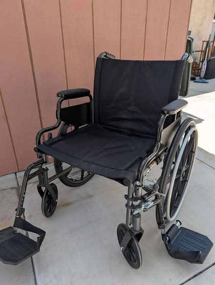 Photo of free Wheelchair (Canyon Crest, Riverside) #4