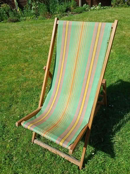 Photo of free Deck chair (Earley RG6) #1