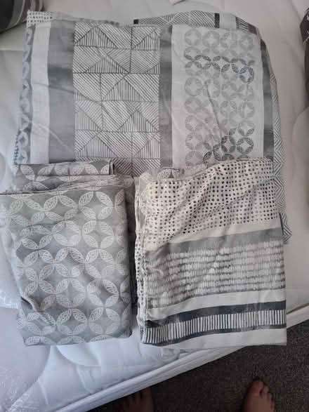 Photo of free King size bedding bundle (Repton DE65) #1