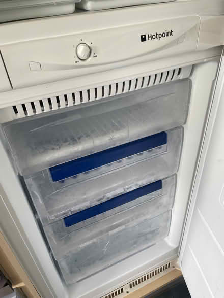 Photo of free Hotpoint integrated fridge/freezer (Foxhayes EX4) #3
