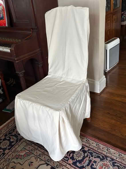Photo of free 6 white chair covers (Rosemont) #1