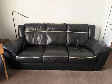 Photo of free Black Leather sofa (Dawlish EX7) #1