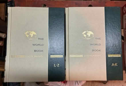 Photo of free World book encyclopedia (Highland Park) #2