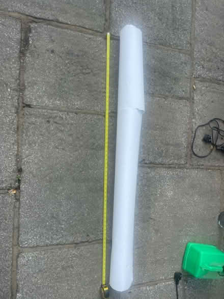 Photo of free Long roll white paper (KT10 esher) #2