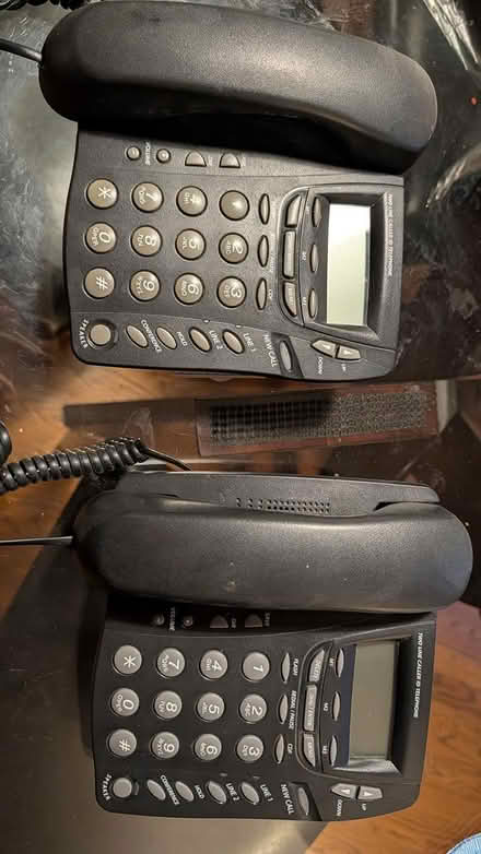 Photo of free 2 high quality working 2 line phone (Barrhaven) #1