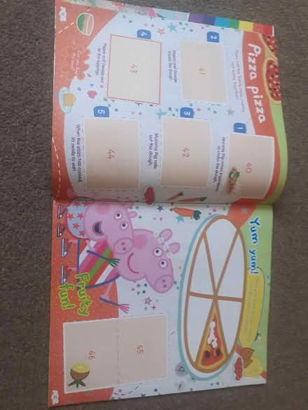 Photo of free Pippa pig sticker collectors book (Panshanger AL7) #2