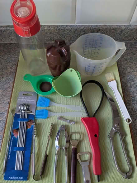 Photo of free Variety of Kitchen items (Beulah Hill SE19) #1
