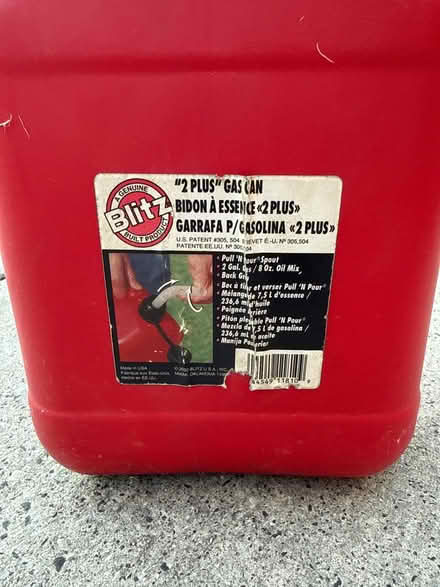 Photo of free 2 Gallon No-Spill Gas Can (Fairfax City) #1