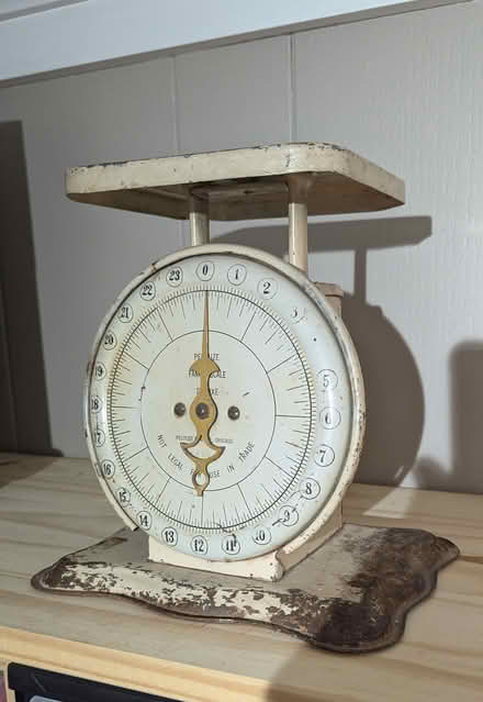 Photo of free Antique scale (Carlingwood) #1