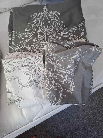 Photo of free King size bedding bundle (Repton DE65) #2