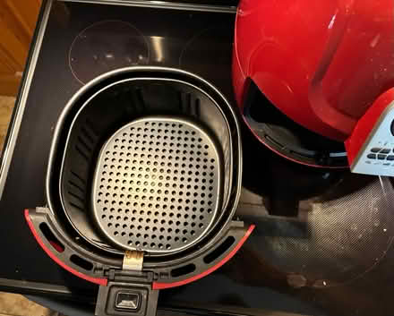 Photo of free Cooks essentials air fryer (Highland Park) #2