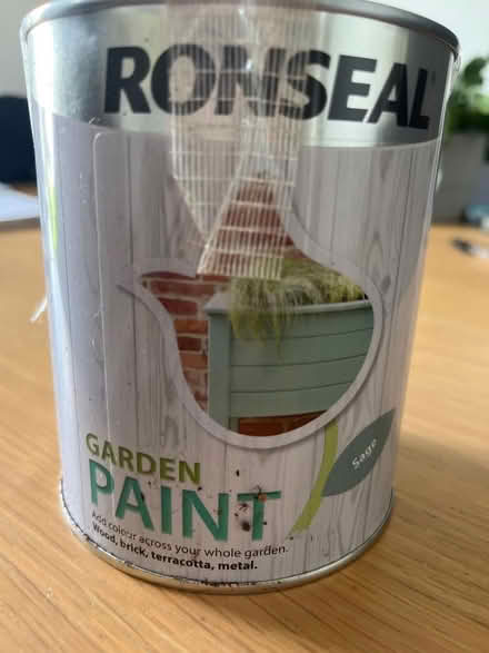 Photo of free Garden paint (Eynsham OX29) #1