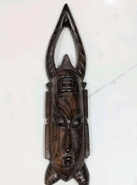 Photo of free African mask from Mali (Mitcham CR4) #1