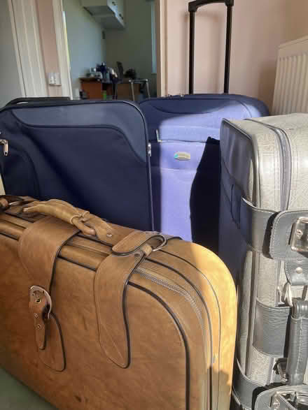 Photo of free 4 luggage cases (North Leigh OX29) #1