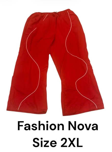 Photo of free Fashion Nova Woman’s Pants (Brooklyn Storage) #1
