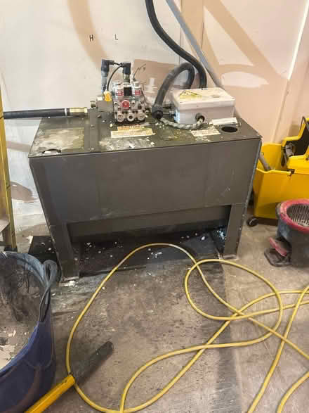 Photo of free Metal oil tank (Hr1 3dt) #1