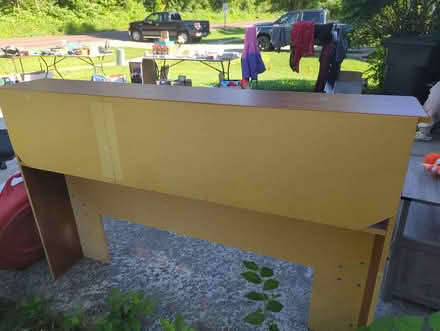 Photo of free Queen head board. Stand alone (2230 East alfalfa dr Columbia) #2
