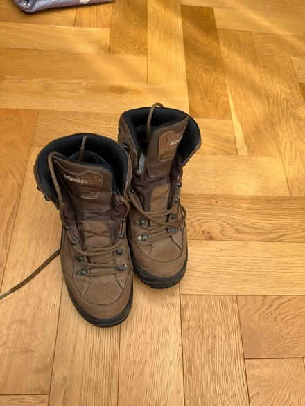Photo of free Walking boots (Teddington TW11) #1