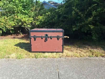 Photo of free Trunk (Mountlake Terrace) #1