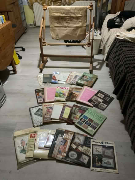 Photo of free Tapestry frame (Prestwood HP16) #1