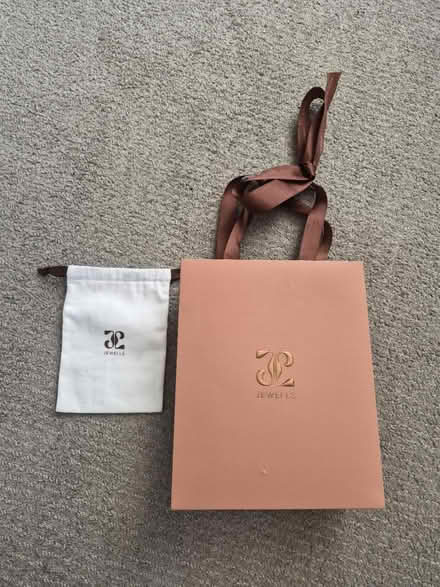 Photo of free Gift bag (Tilehurst RG30) #1