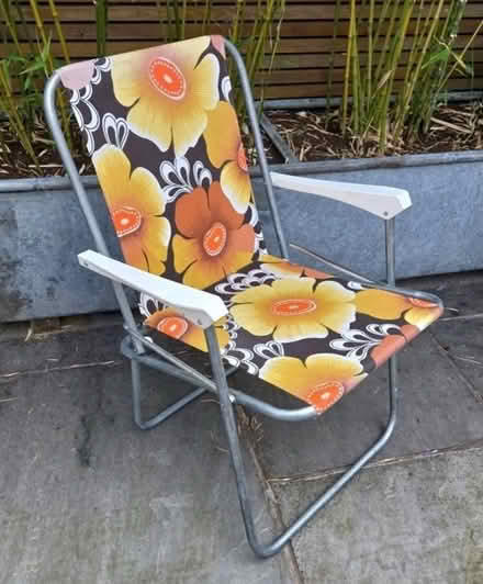 Photo of Retro folding chairs (Fenny Compton CV47) #1