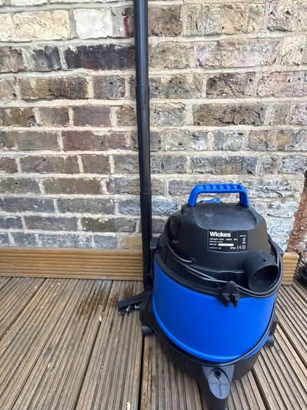 Photo of free Carpet cleaner (SE20) #3