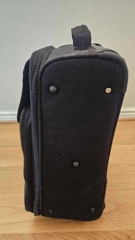 Photo of free Hedren urban gear travel case (Southwater) #4
