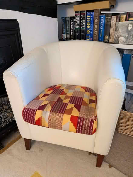 Photo of free White tub-chair in faux-leather (Wheatley OX33) #1
