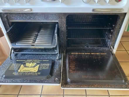 Photo of free Wedgewood stove (North Berkeley) #4